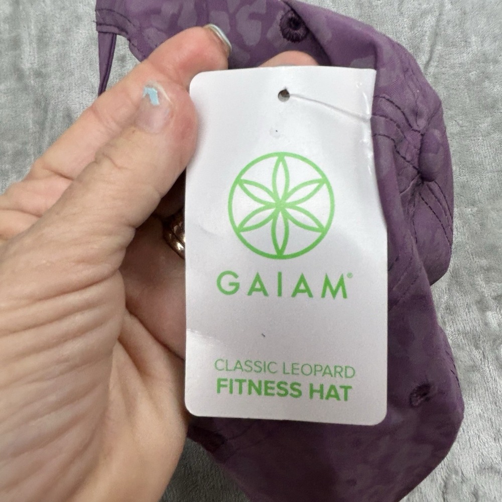Gaiam Classic Fitness Hat Leopard Print Purple Baseball Cap Womens One Size - Picture 5 of 12